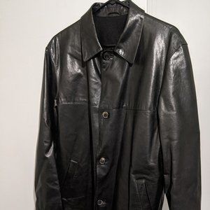 Salvatore Ferragamo leather coat (Men-Size Medium)